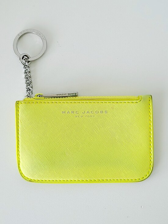 Marc Jacobs Handbags - Marc Jacobs Neon Yellow Keychain Card Holder Wallet